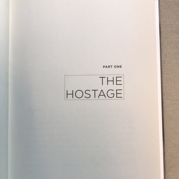 🌈2/$8 The English Girl - Picture 10 of 11